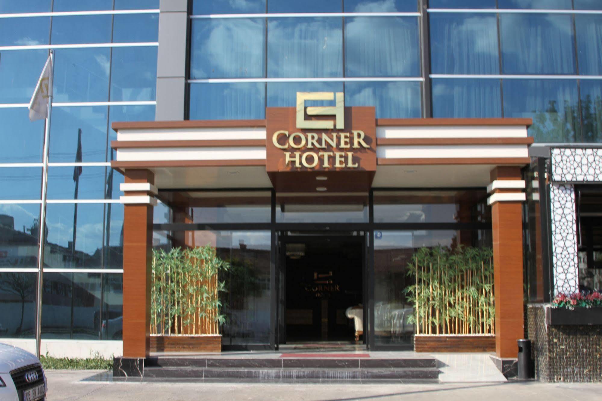 The Corner Hotel Sincan Exteriér fotografie